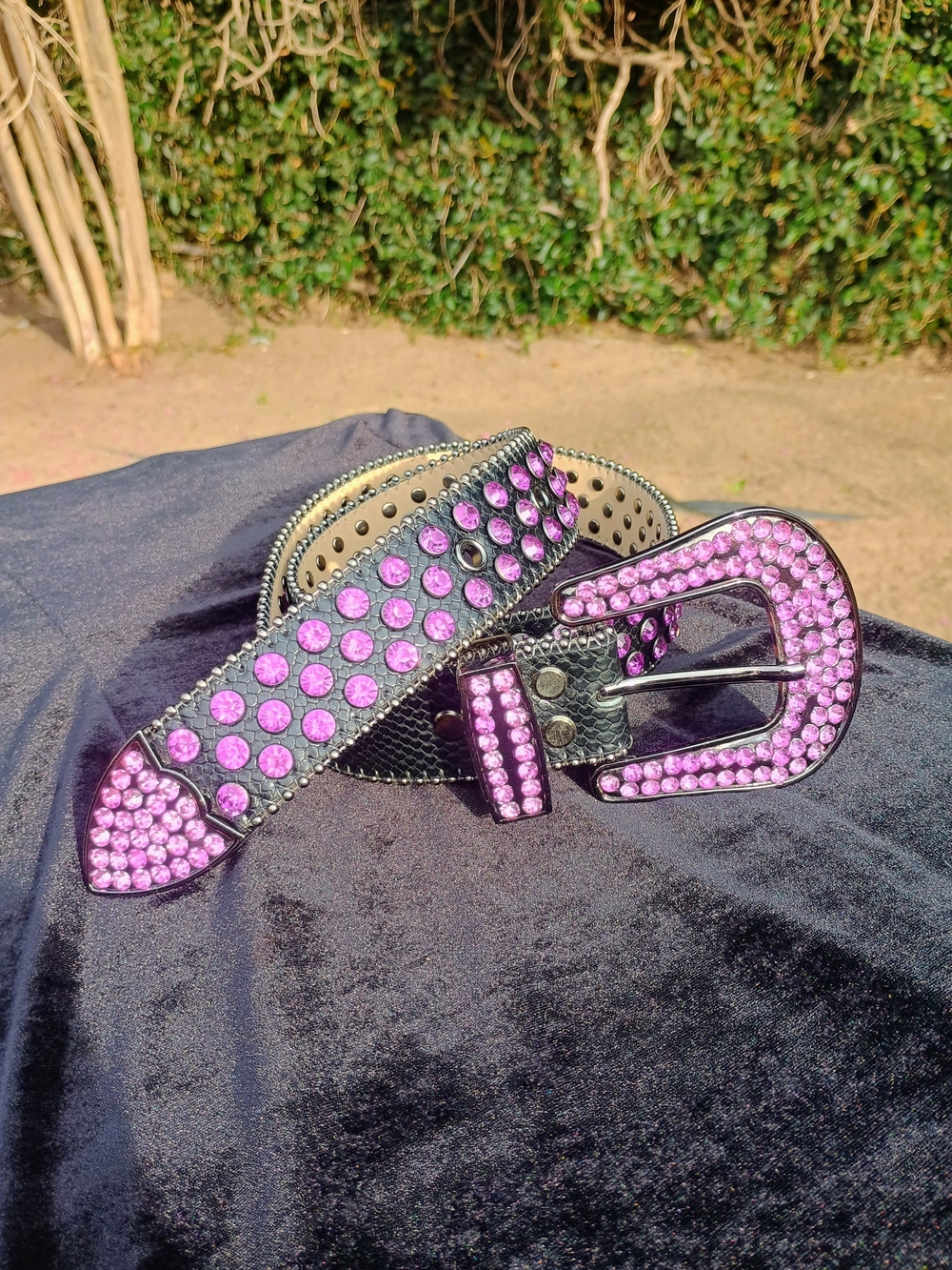 Pink Crystal Western-Style Women's Belt with Decorative Buckle